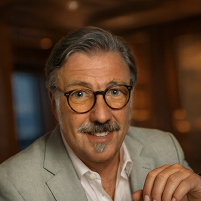 René van Bakel, visual strategist and founder of FALCON&rsquo;S Strategy.